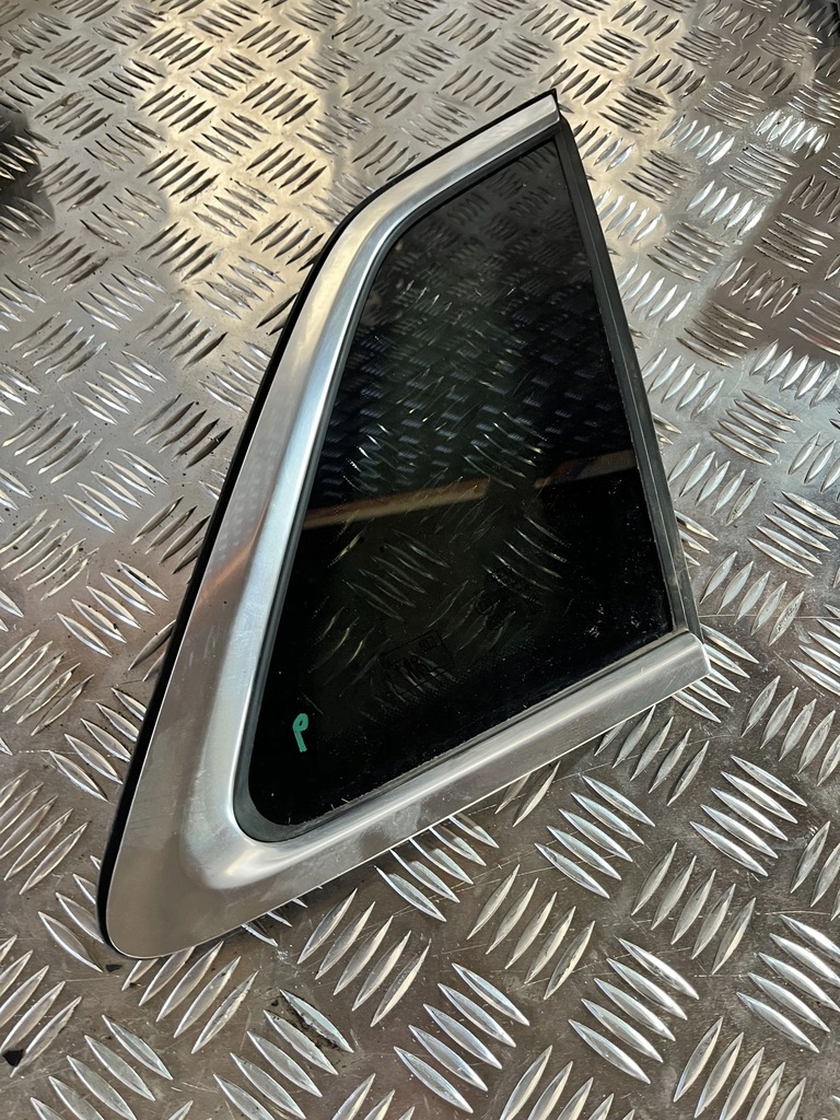 фото №1, Стекло кузовная задняя правая audi a3 8y 20- sportback