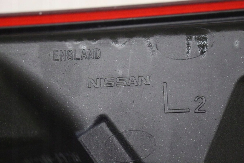 Фара левая задняя  nissan qashqai 2 2 j11 led Оригинал