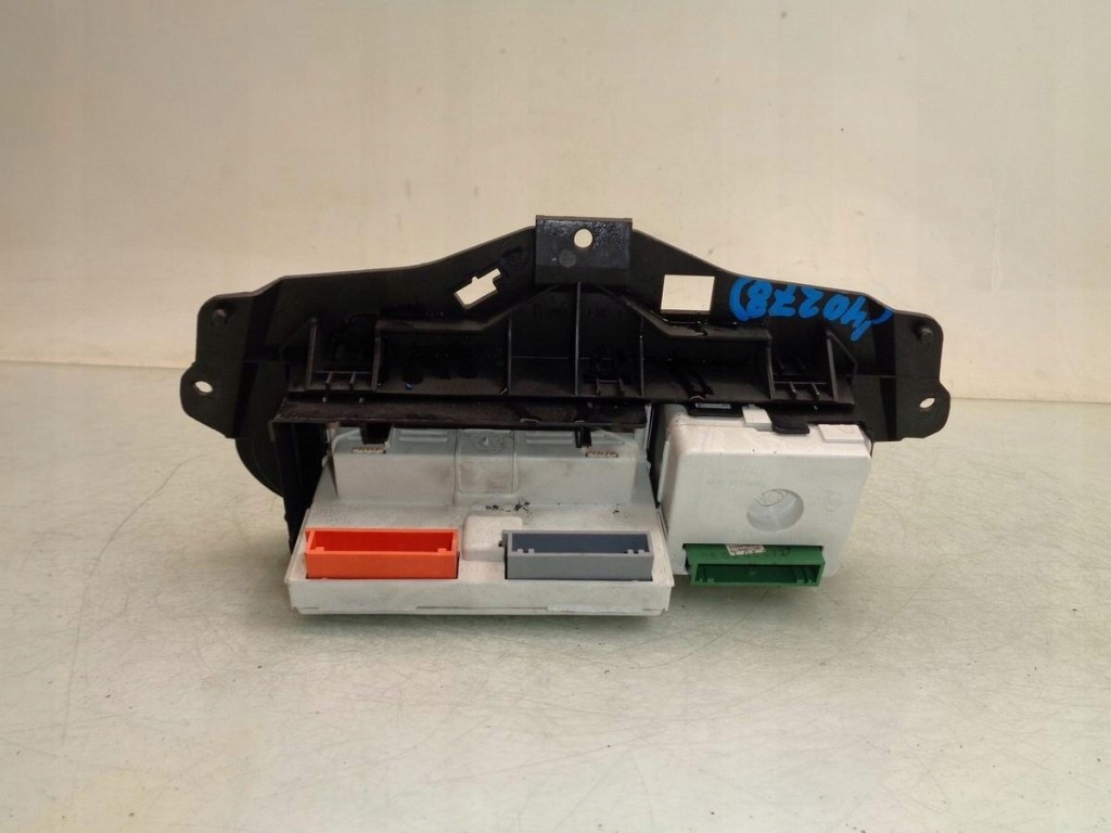 фото №2, Дисплей часы renault scenic i 8200142416