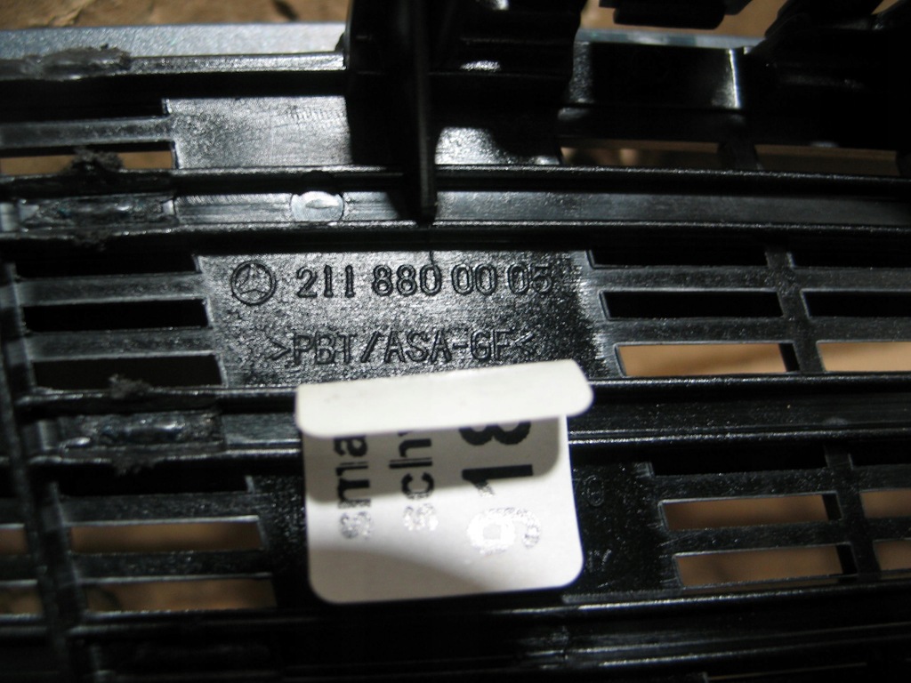 фото №12, Решітка впуск повітря капот mercedes w211 c219 smaragd schwarz 2118800005