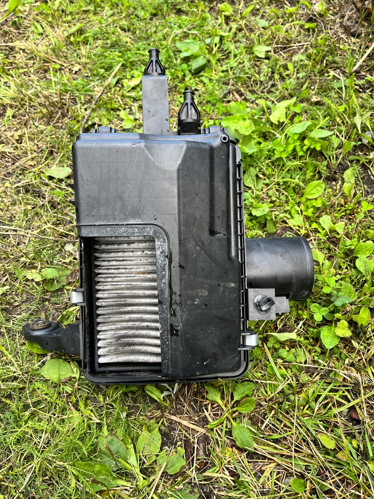 фото №1, 95 nissan корпус фильтр воздуха 4ba20