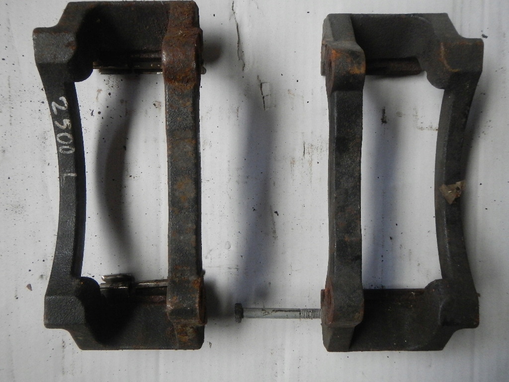 фото №1, Скоба тормозные суппорт перед dodge ram 2500 03-