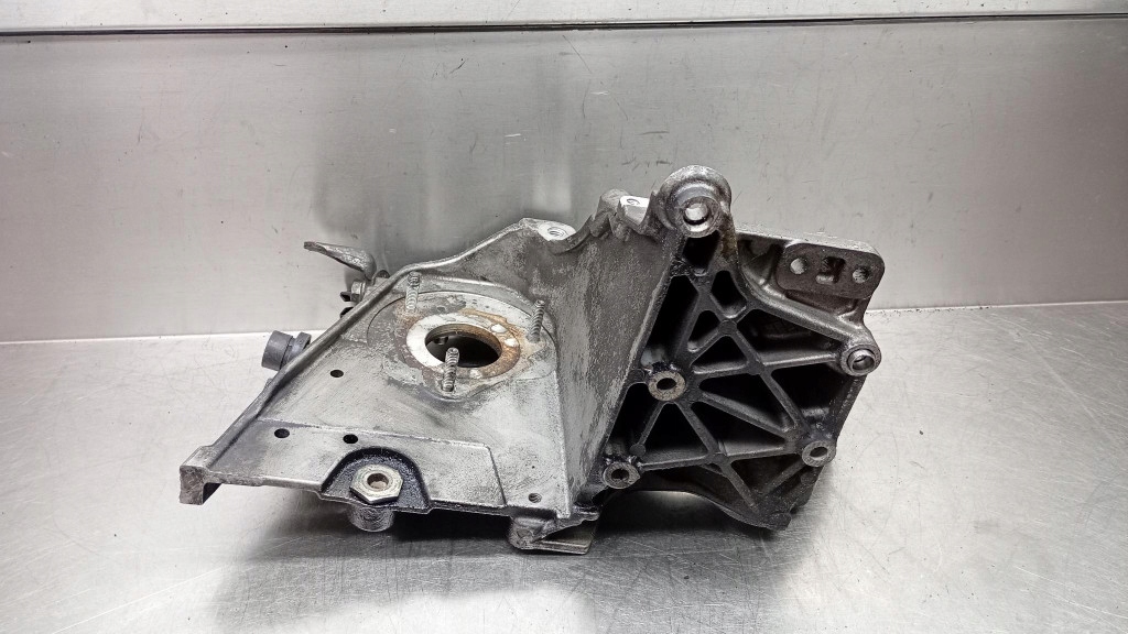 фото №5, Кронштейн кронштейн насоса уприскування opel astra h iii 05r 1.9tdci 55196092