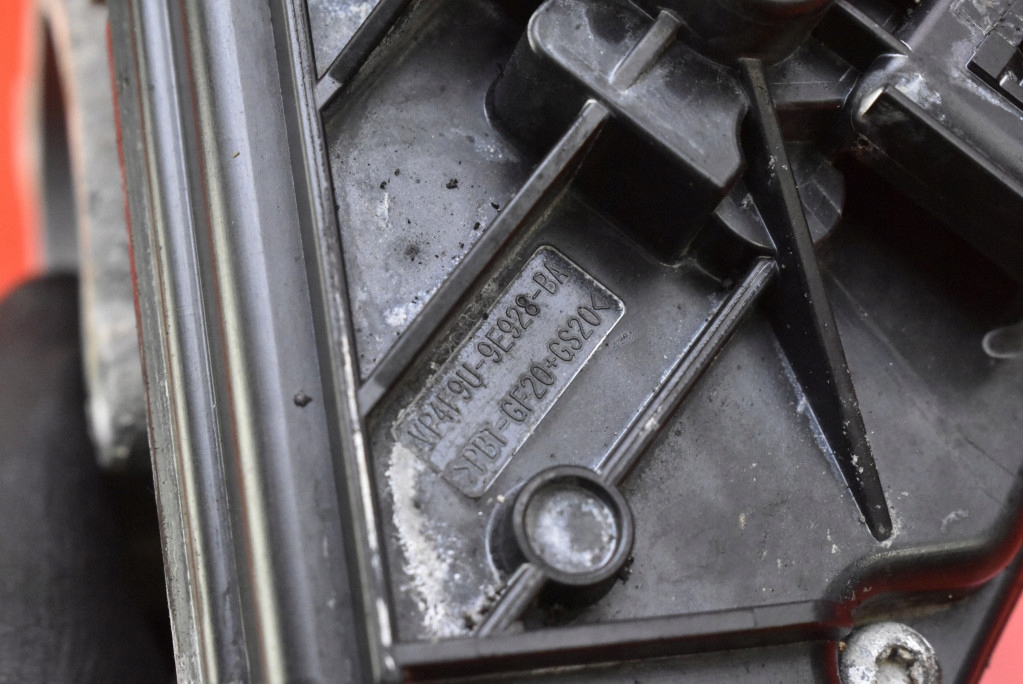 фото №8, Дросельна заслінка 2s6u-9e927-d ford fusion 1.4 16v 80 km 02-05