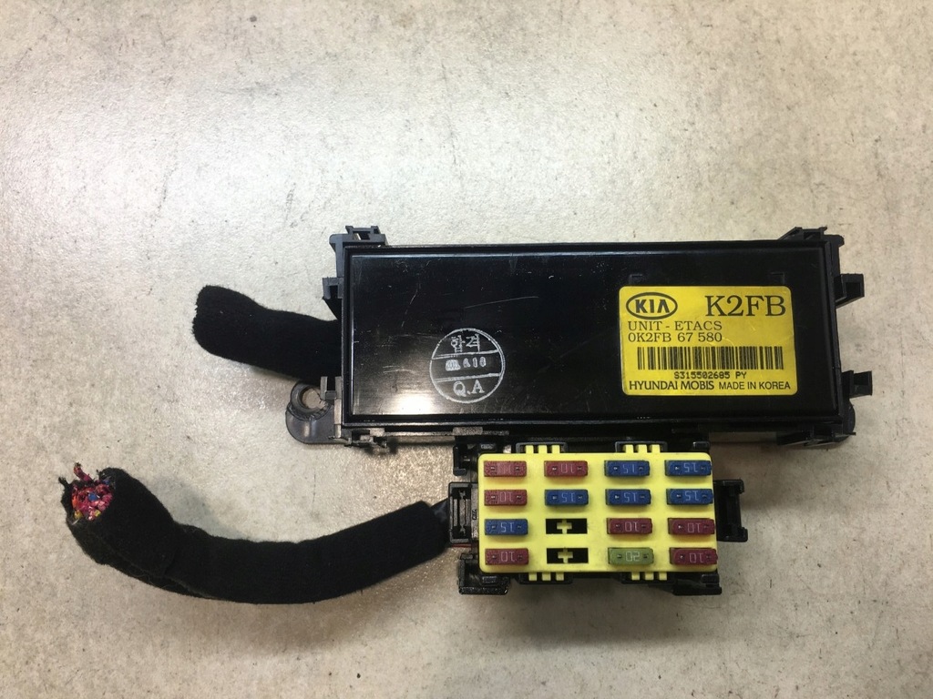 фото №1, Коробка запобіжників carens ii 0k2fb67580