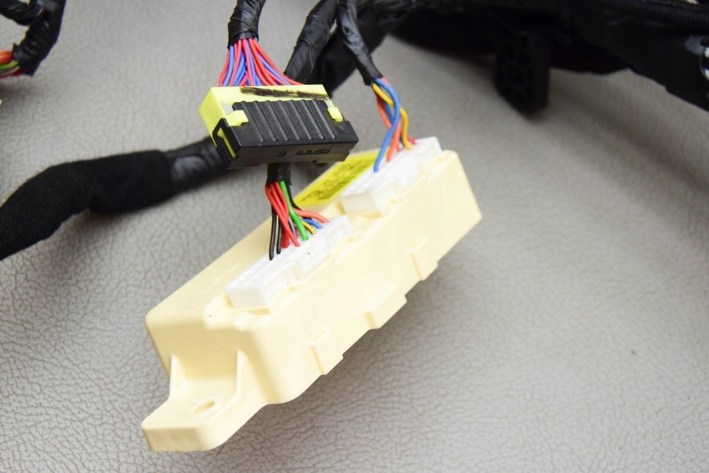 фото №14, Джгут електропроводка салону kia sportage ql 91940d7010 1.6l бензиновий 130kw