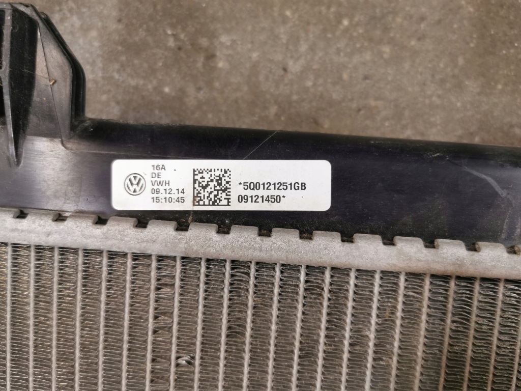 Радіатор води vw skoda seat audi 5q0 Зі Шроту