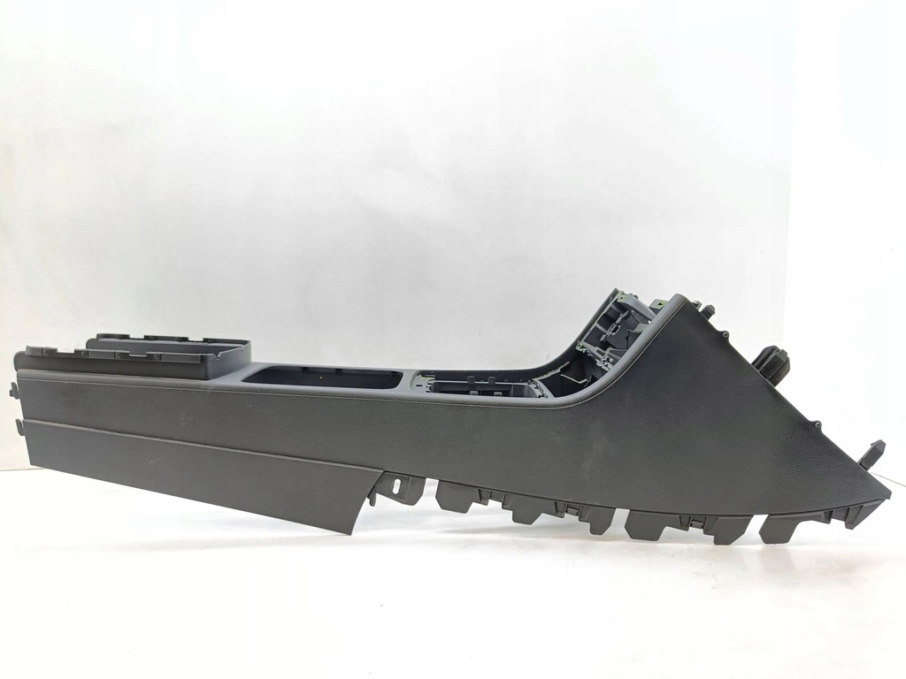 фото №6, Volkswagen passat b7 2012 туннель средний