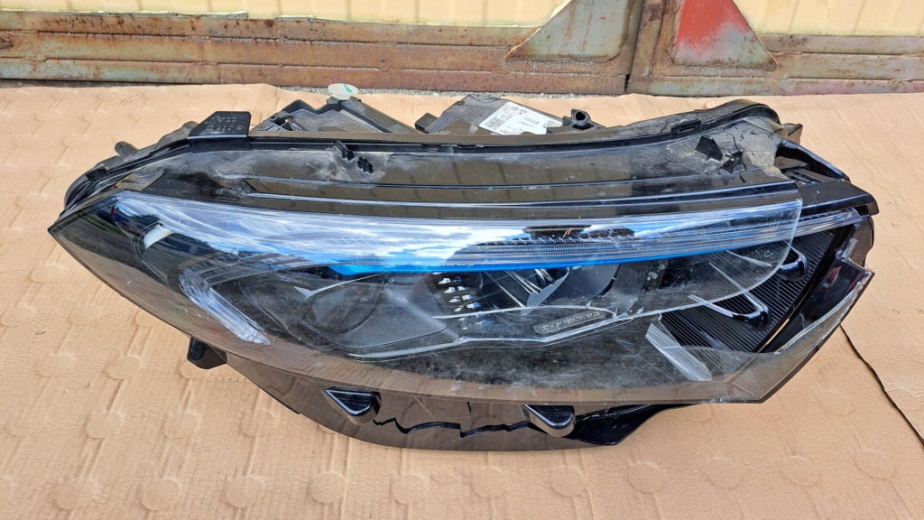 фото №1, Mercedes eqa h243 - лампа full led правая eu