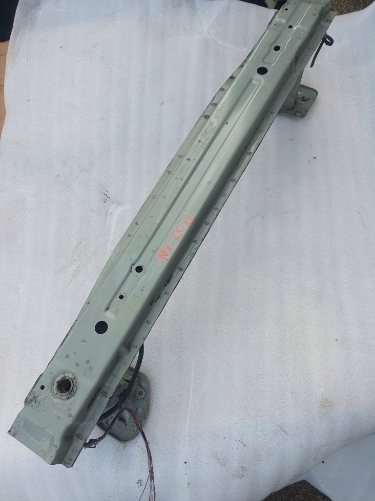 фото №1, Балка бампера перед nissan nv200