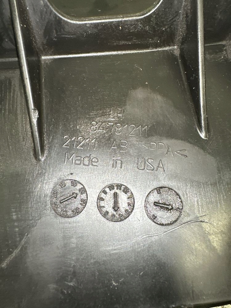 фото №6, Впуск повітря охолоджуючий гальма chevrolet corvette c8 84781211