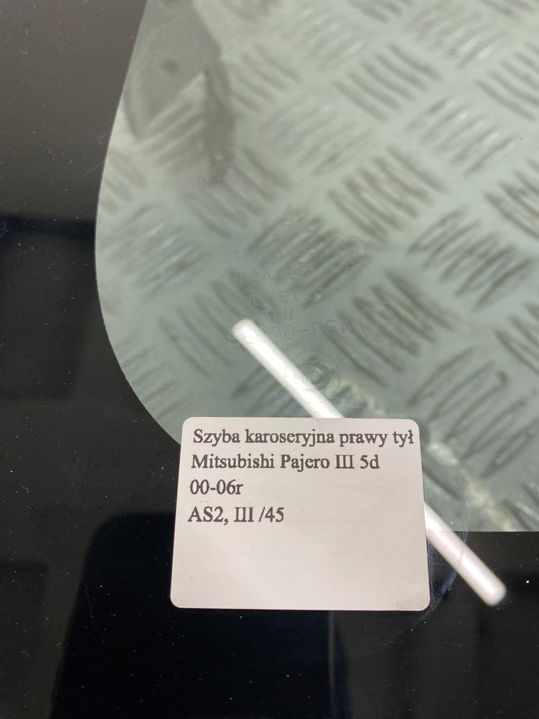 фото №8, Стекло кузовная правая задняя задняя mitsubishi pajero 3 iii 5d 00-06r. as2