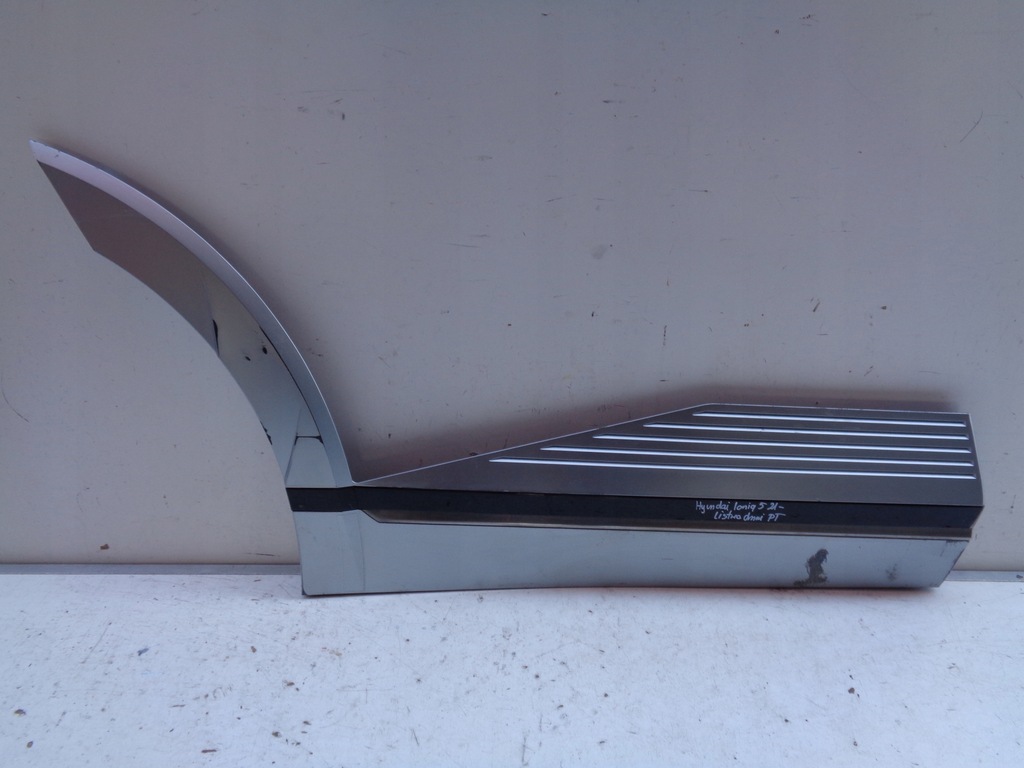 фото №1, Молдинг двері права задня hyundai ioniq 5 21-