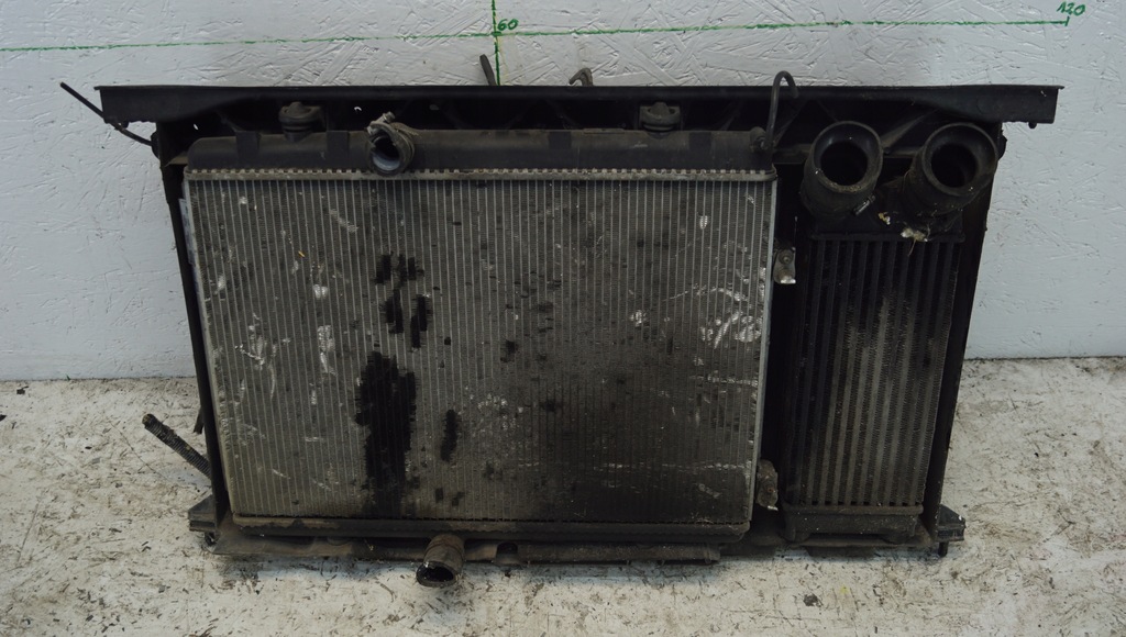 фото №11, Peugeot 308 pas передний комплект радиатор 1.6 hdi