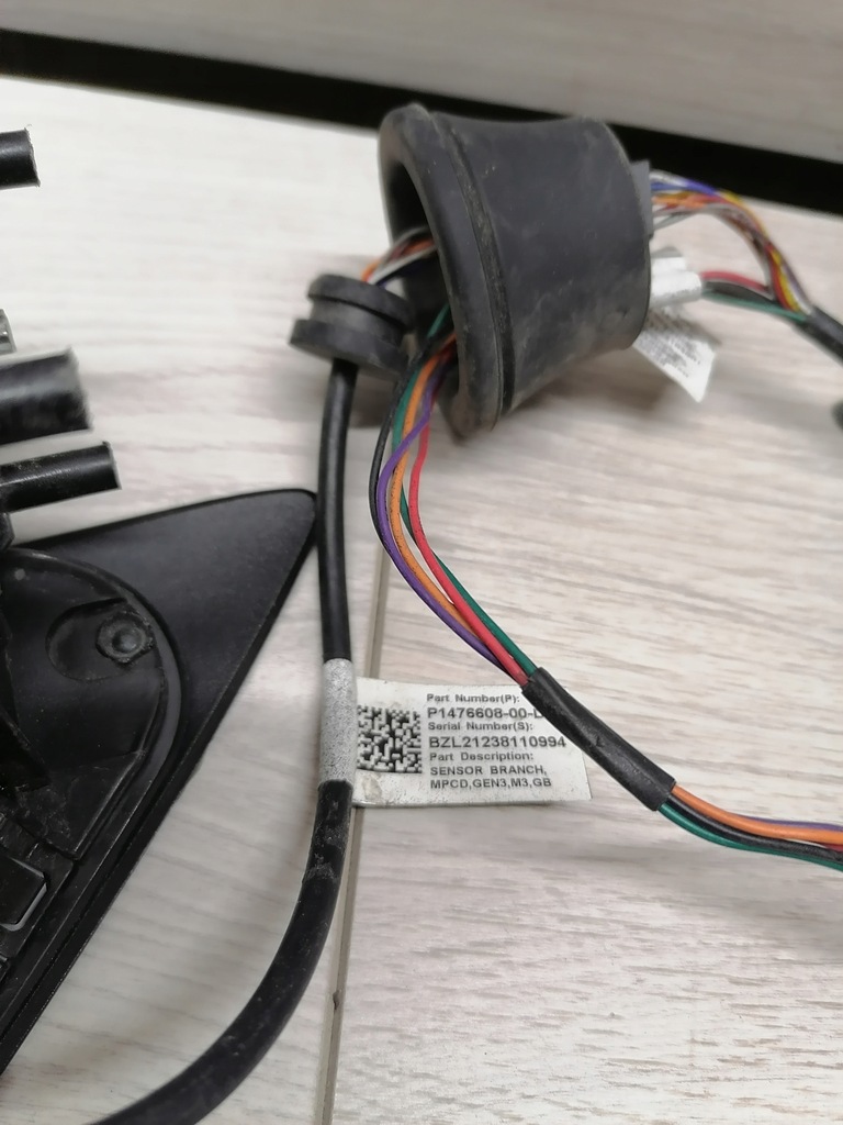 фото №7, Tesla 3 кришка порт заряджання 1505514-00-d