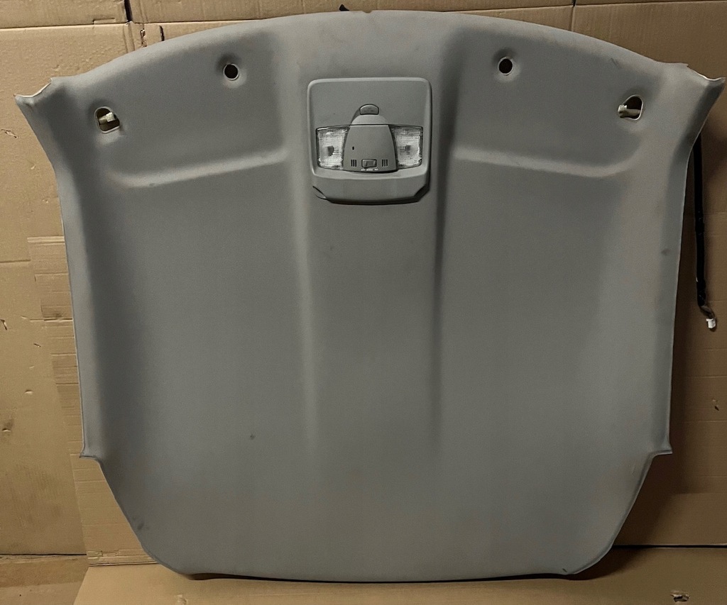 фото №1, Idealna kpl. потолок стойки nissan gtr r35 1