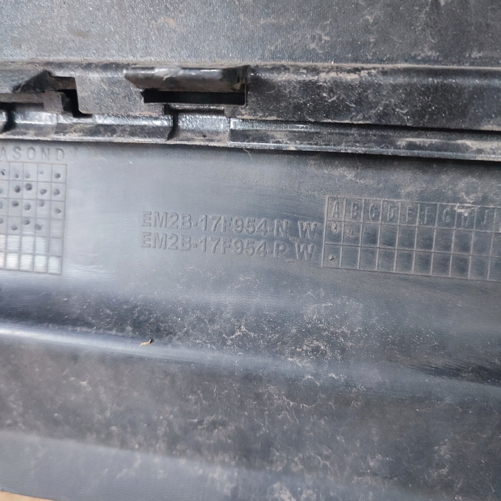 Бампер задній ford s-max mk2 6pdc 15- Недорого