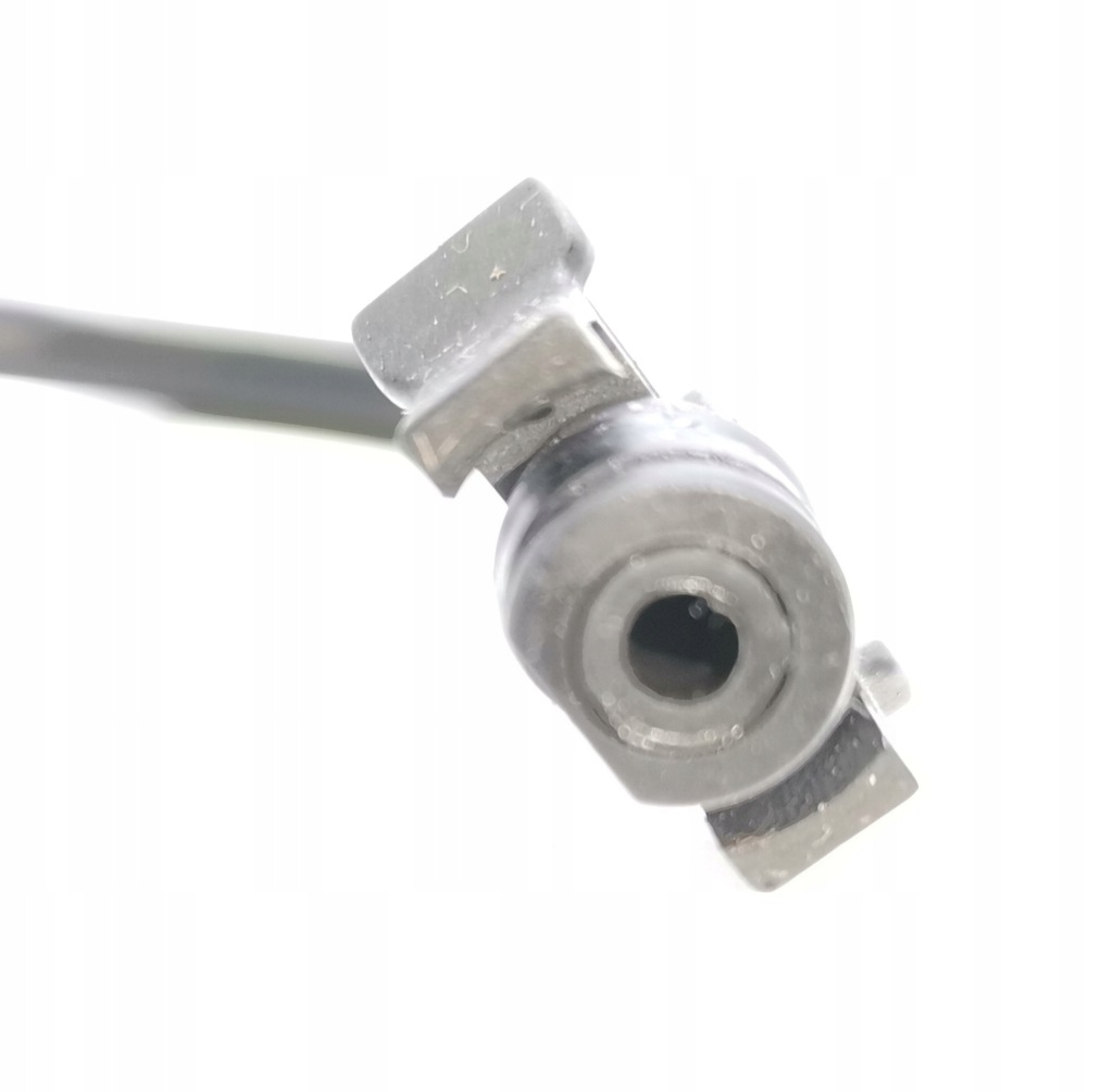 Шланг пабтрубок  zbiotniczka воды mondeo mk4 tdci 130 Недорого