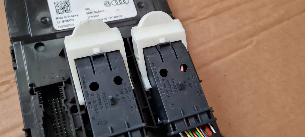 фото №8, A4 b9 8w lift модуль блок керування комфорту роз'єми 8w1907063g a5 8w