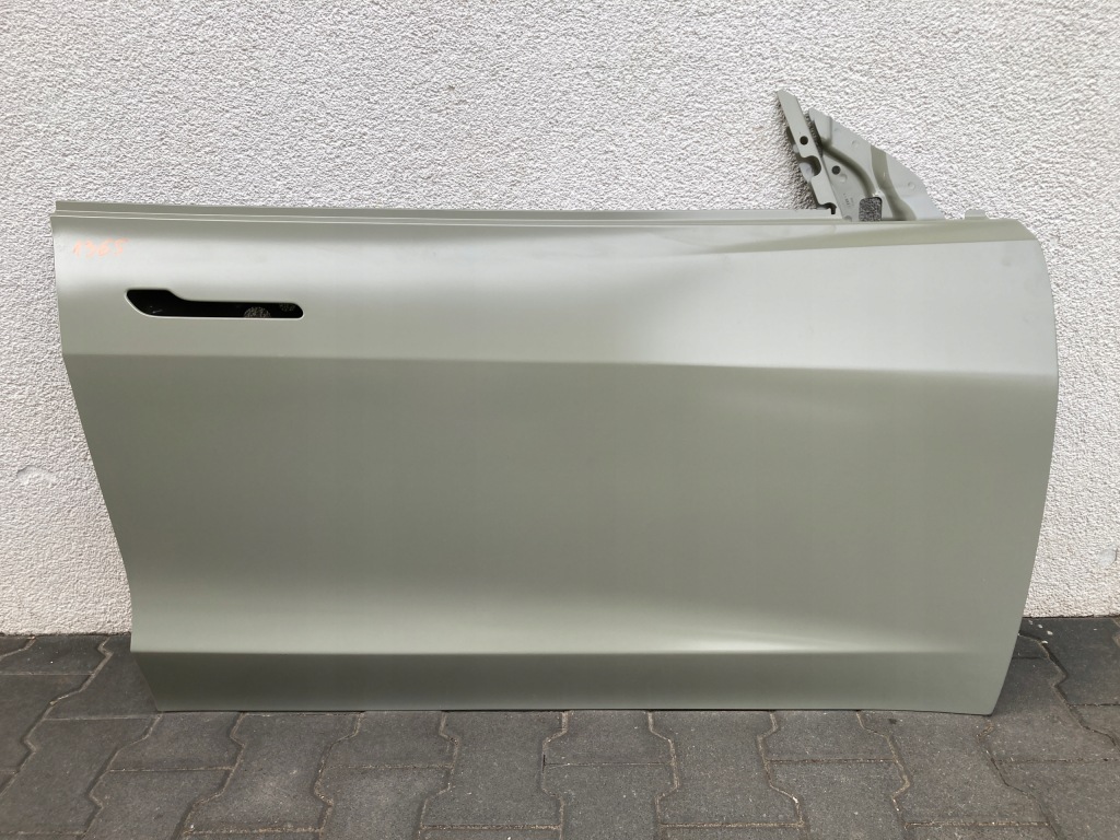 Купити Двері праве передні tesla 3 нове оригінальні 1081420-ec-c