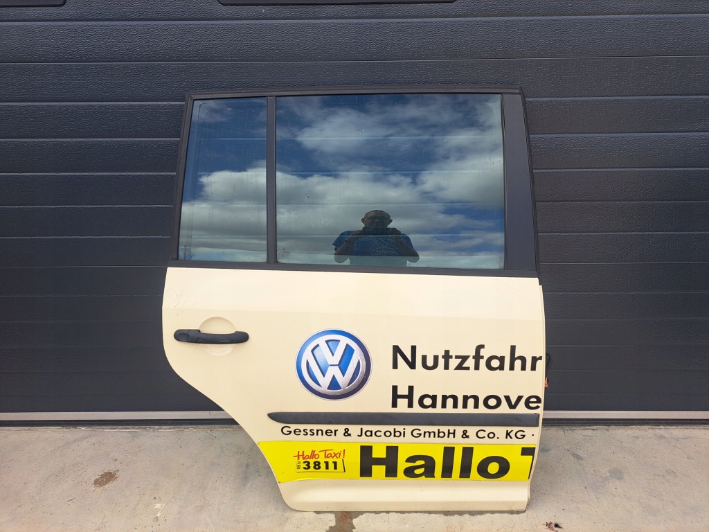 фото №2, Vw touran 2011-2015 rok двері праве задня