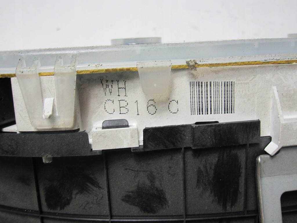 фото №7, Счетчик приборы mazda premacy 2.0d 2001r obr