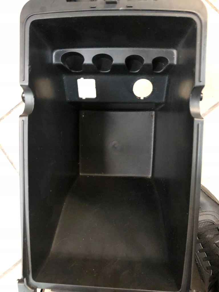 фото №15, Подлокотник w туннель jeep cherokee kl 1wz47trmaa