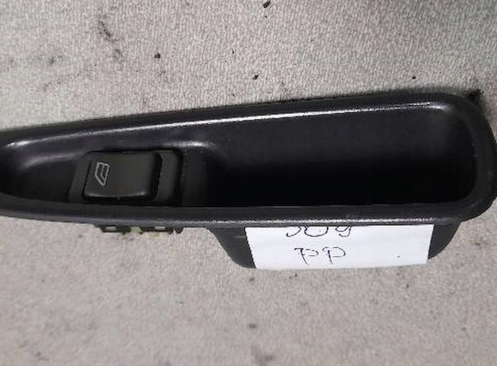 фото №1, Перемикач вікон правий перед volvo s40 1,8