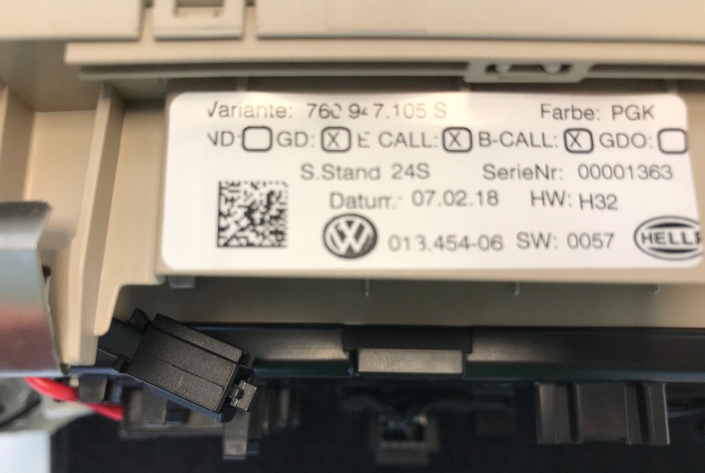 фото №16, Vw touareg 760 лампа потолочный 760947105ab серая