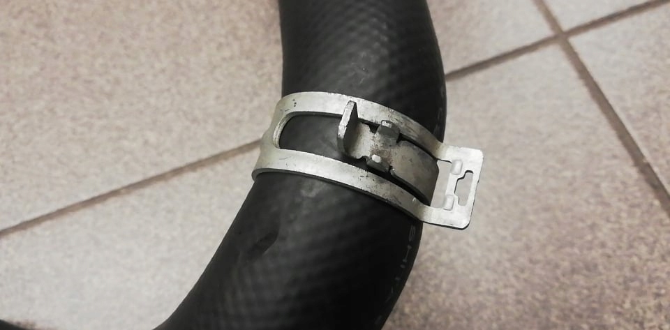 фото №5, Honda fr-v frv 2.2 i-ctdi 04- wąż шланг wody