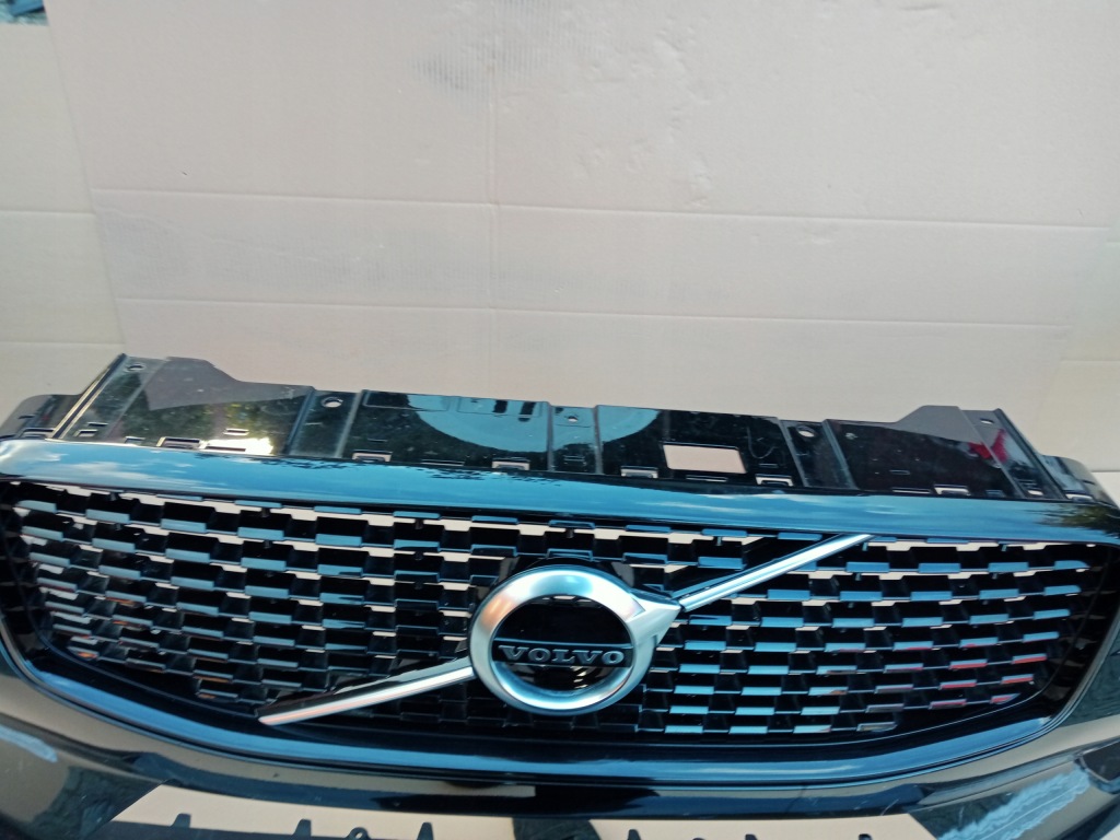 фото №13, Volvo xc60 ii r-design решётка радиатора бампер перед