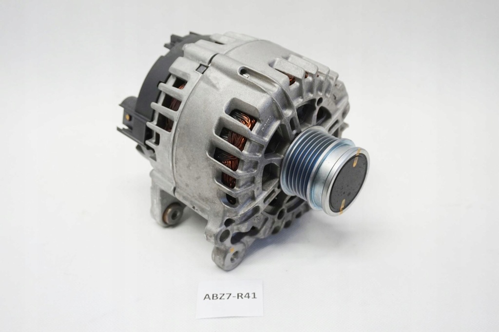 фото №1, Генератор ford tourneo connect iii 05e903026m