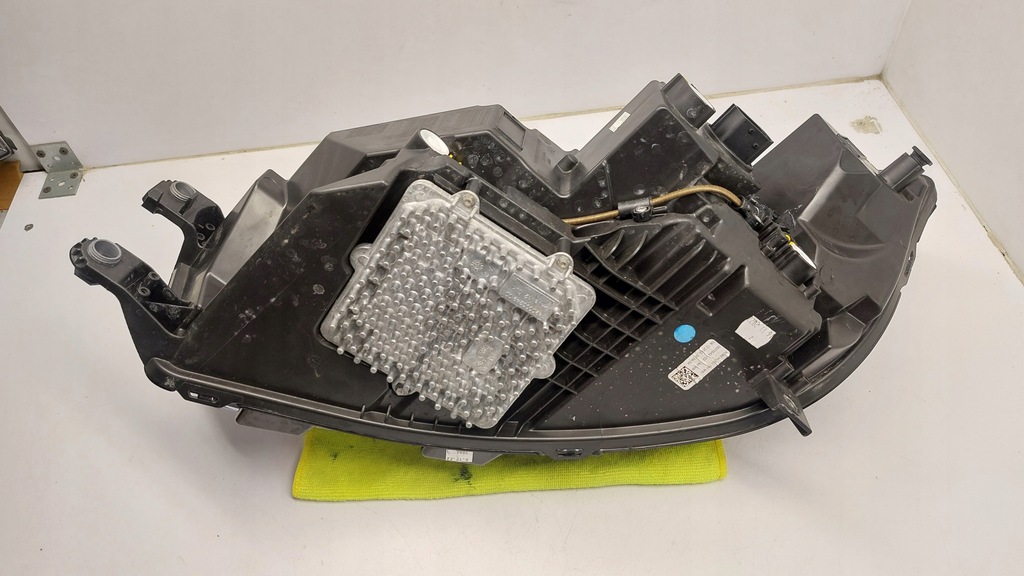 фото №9, Лампа правая фара led jaguar i-pace x590 mid rt m9d3-13w029-eb 18-22 eu