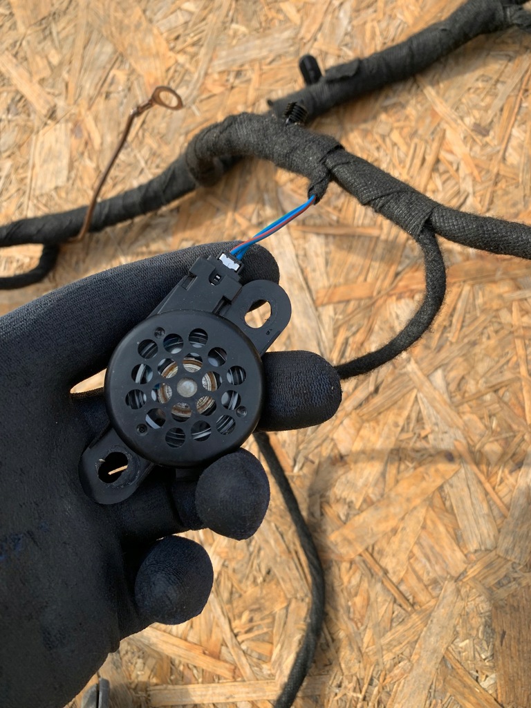 фото №12, Жгут крышки задней cayenne ii 7p5 porsche 4.8turbo