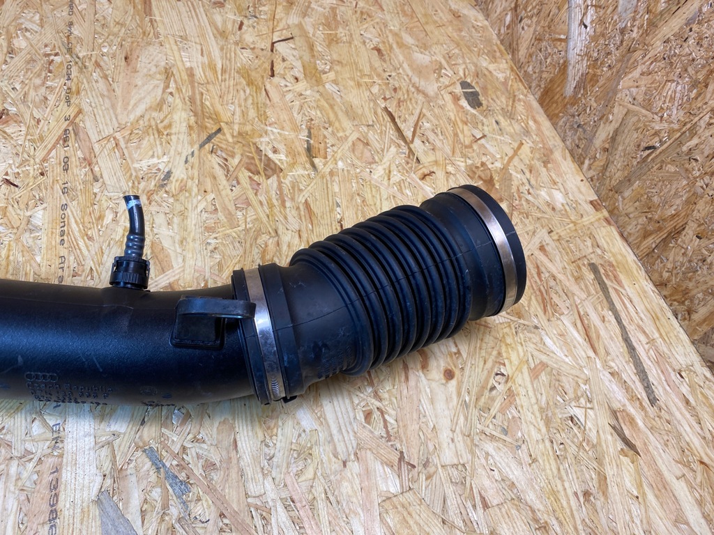 фото №9, Труба шланг wąż повітря інтеркулер audi rsq3 rs3 07k129665f 83a129624a