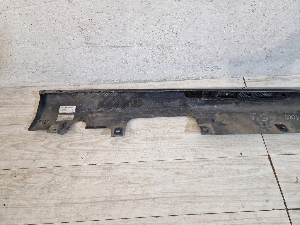 фото №10, Ferrari roma молдинг поріг ліва карбон