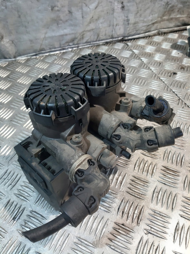 Клапан модулятор ebs renault premium dxi volvo fh knorr-bremse k020022 Киев