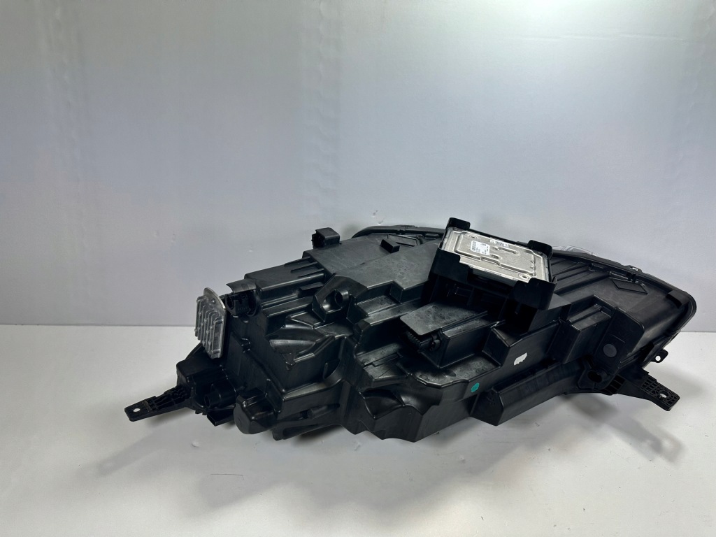 Kuga mk3 st фара full led правий ліва lv4b-13e017-ar lv4b-13e016-ar Київ