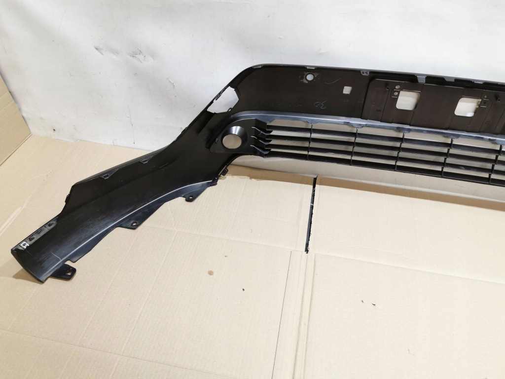Купить Toyota corolla cross 20- решётка бампера спойлер перед хороший 52129-16030