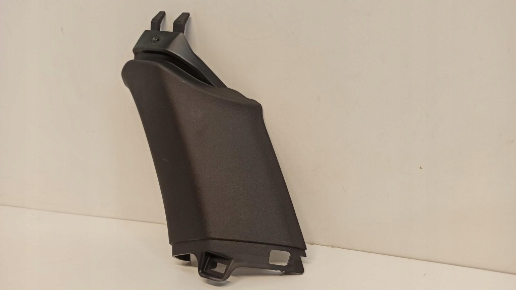 фото №3, Volvo v40 захист стійка правий задня 31305358