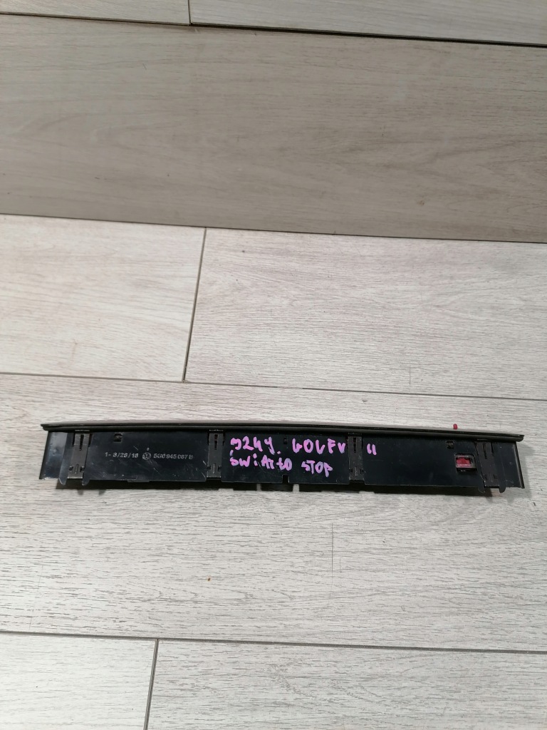 фото №4, Golf vii третій світло стоп 5g0945087b