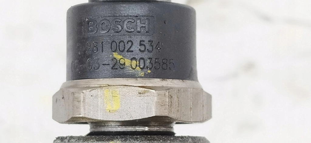 фото №4, Ford ranger 06-011 2.5 tdci молдинг впрыскная 0445214076