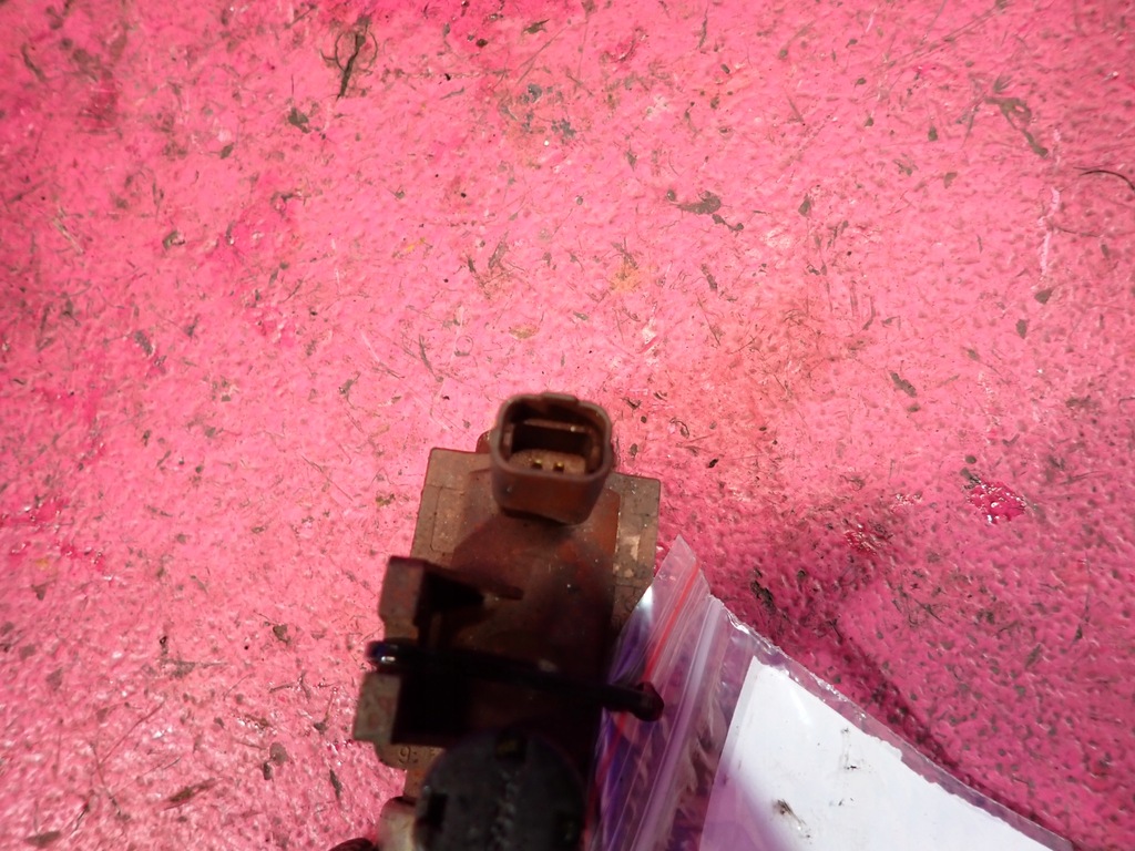 фото №4, Mazda 3 ii bl 1,6 d клапан вакууму 9650098380