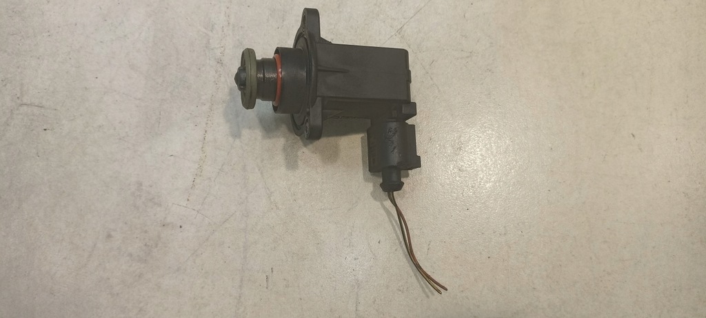 фото №5, Клапан турбіни audi a6 c6 2.0 06f145710c