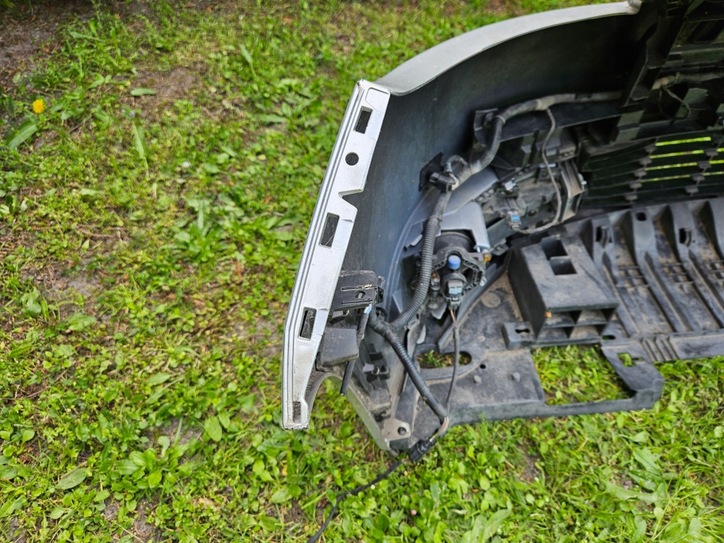 Бампер перед renault scenic iii lift 13- Недорого