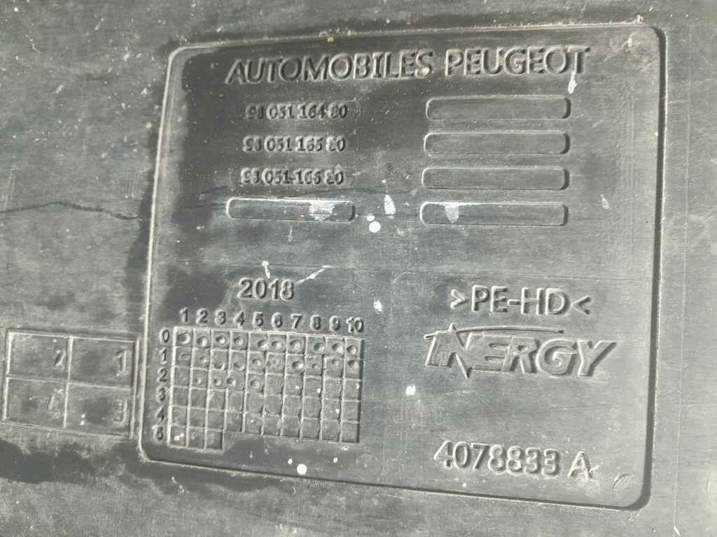 фото №6, Peugeot 208 i lift 1.2b 68 km бак bak топлива бензин 9805116480