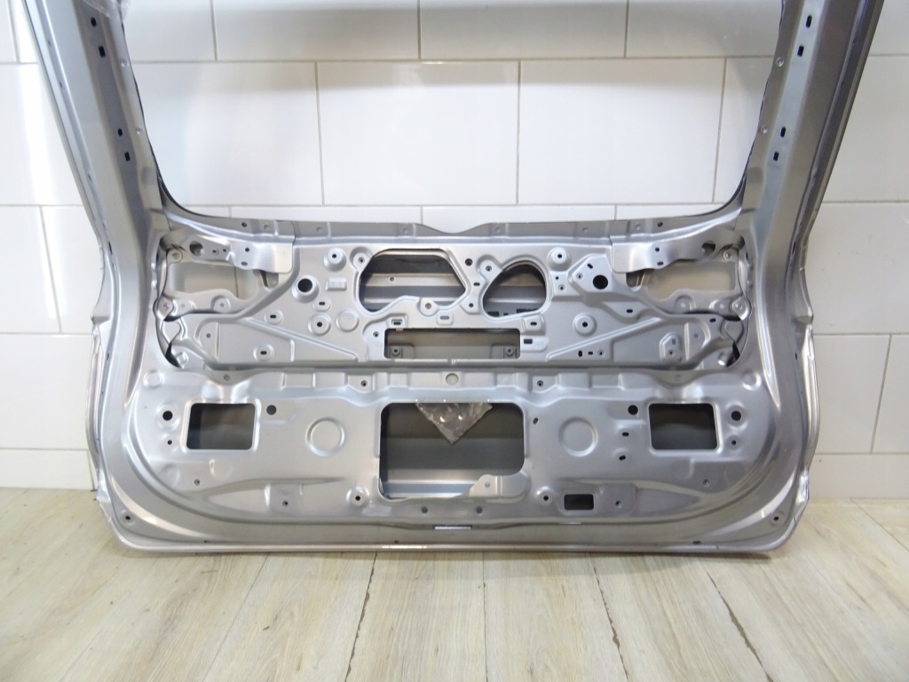 фото №8, Toyota rav4 v крышка багажника задняя задняя llu