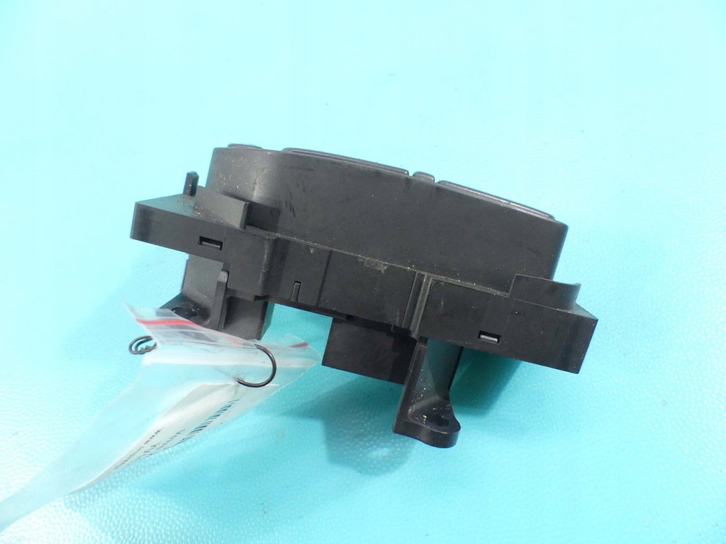 фото №3, Перемикач радіо телефону volvo xc70 i 07r