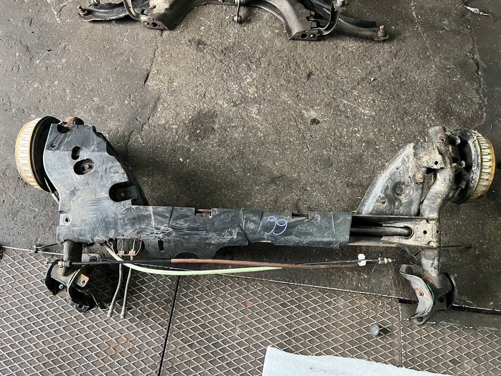 фото №1, 66 renault clio iv подвеска балка oś задняя