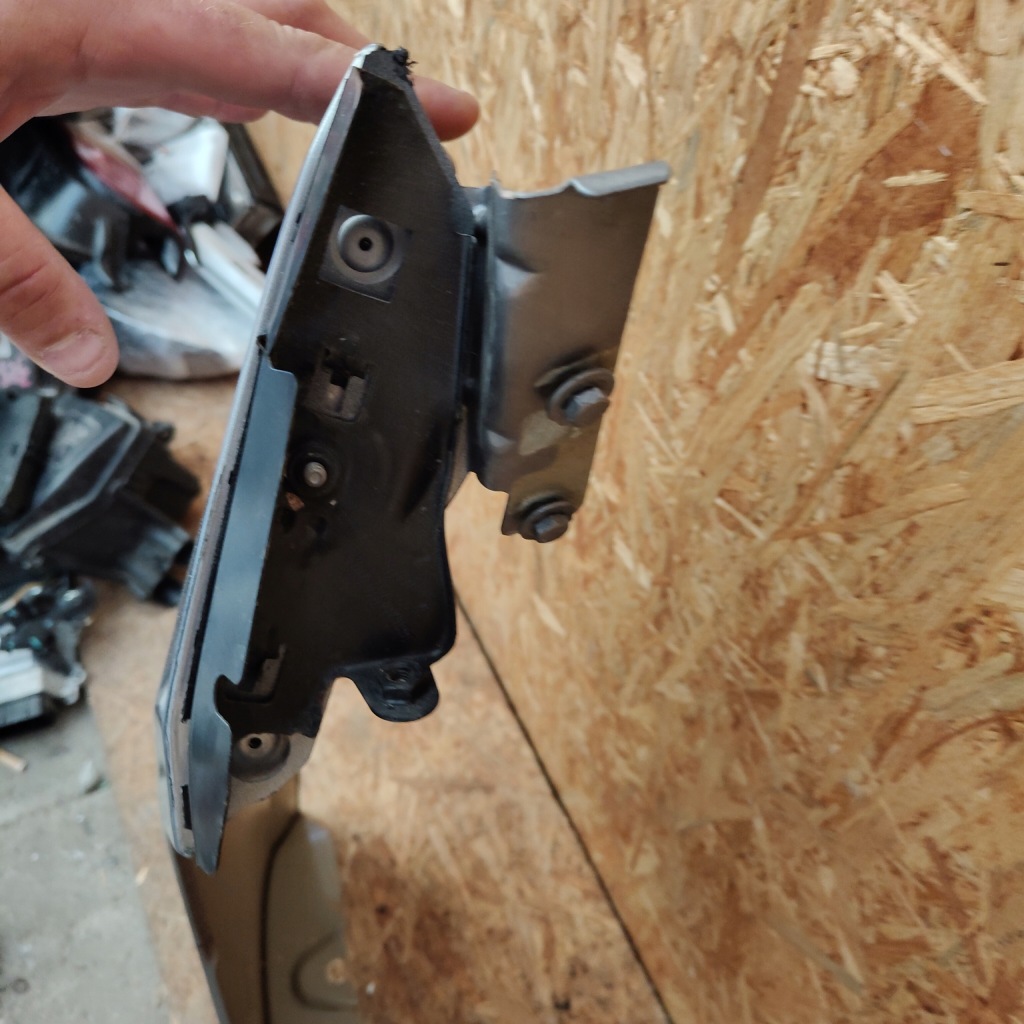 фото №11, Крыло передний перед правый peugeot 308 t9 ii kca kcac